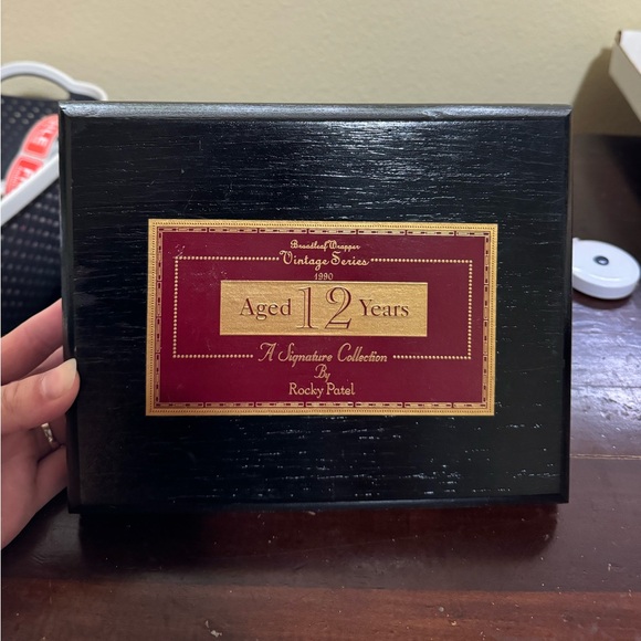 Vintage Wooden Cigar Box Rocky Patel  Vintage Robustos Series 9x6x2 - Picture 1 of 9